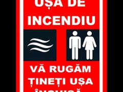 Placuta pentru usa de incendiu va rugam tineti usa inchisa